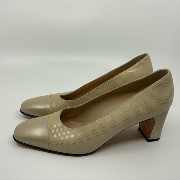 SALVATORE Ferragamo‎ adorable shoes. - Picture 4 of 12